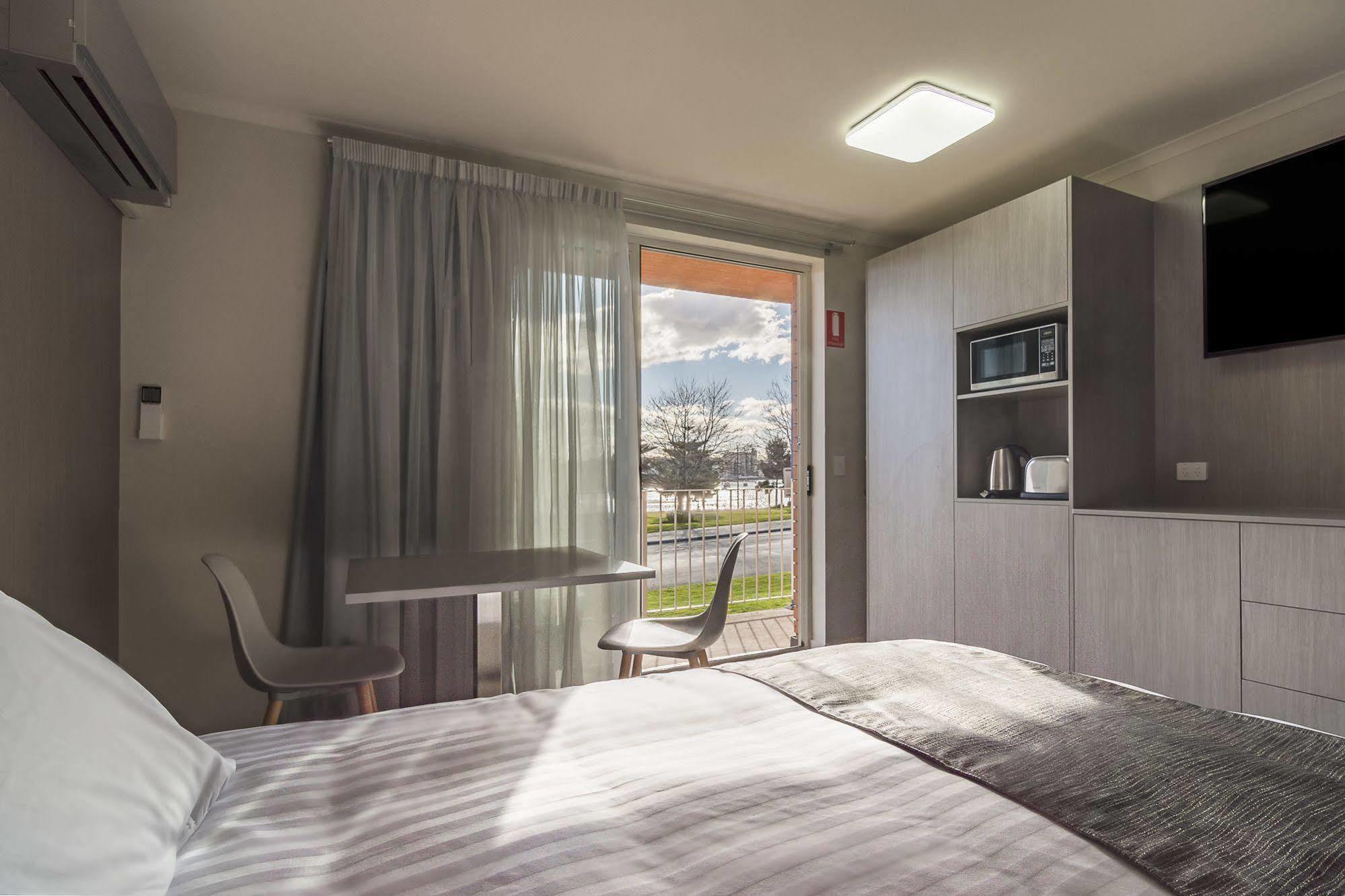 Argosy Motor Inn Devonport Bagian luar foto