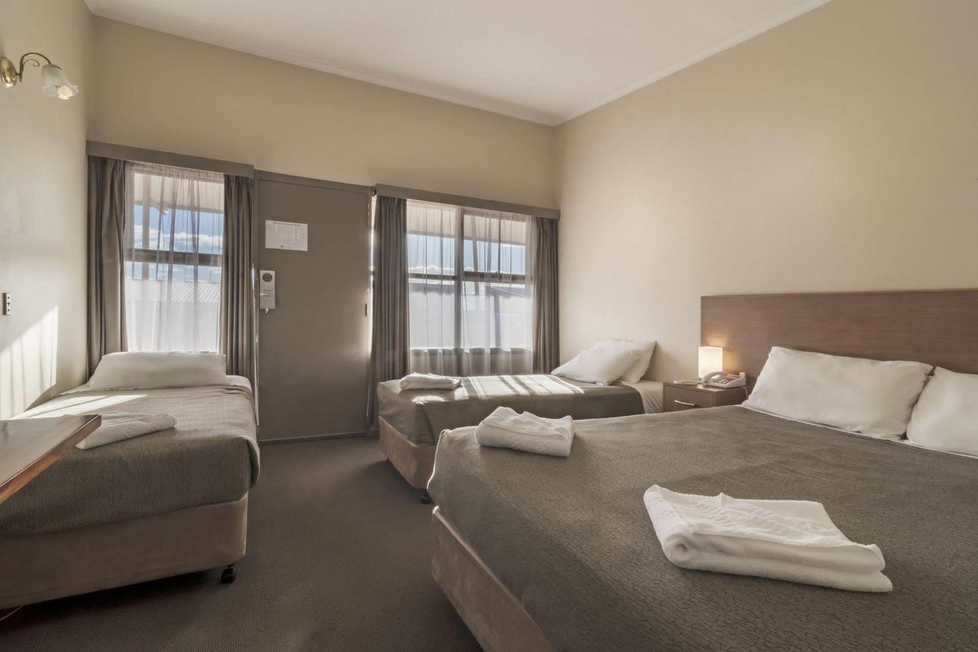 Argosy Motor Inn Devonport Bagian luar foto